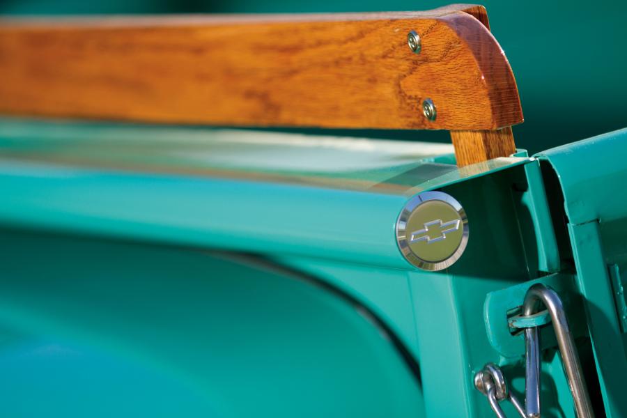  Chevrolet 3100 Half-Ton Pickup Truck 1957 года  (фото 12 из 21)